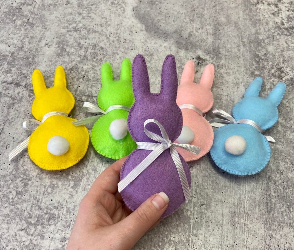 Easy DIY Felt Bunny Sewing Pattern Free Printable Template NeedlesnBeadsnSweetasCanbe